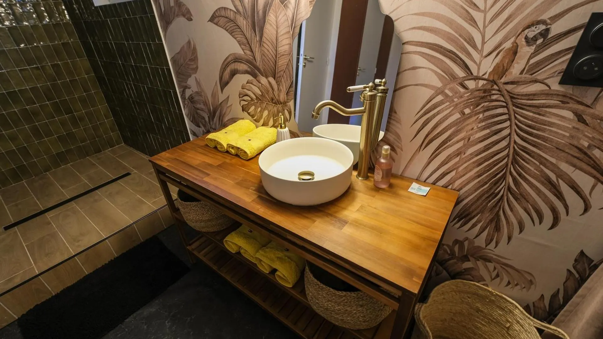 Maison Eliste - Love Gite Chic Avec Jacuzzi Interieur La Gacilly